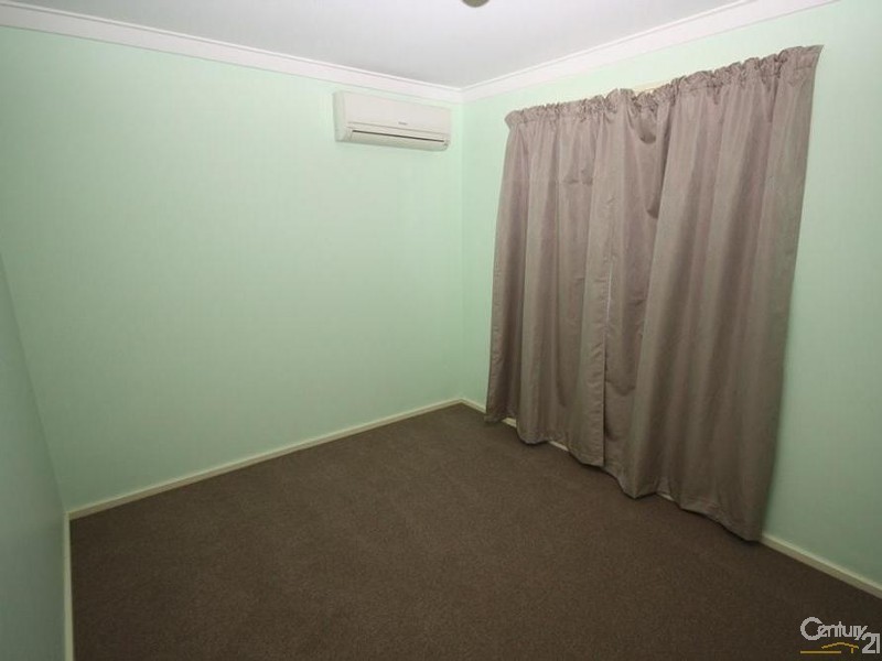 4a Jacaranda Crescent, Withers WA 6230