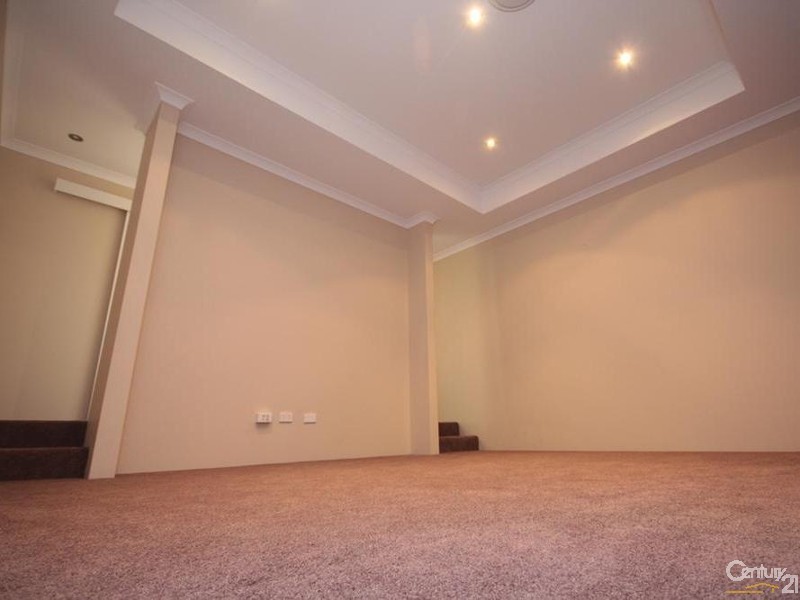 60 Chisholm Road, Dalyellup WA 6230