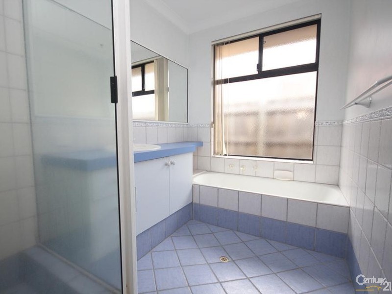 31 Barton Drive, Australind WA 6233