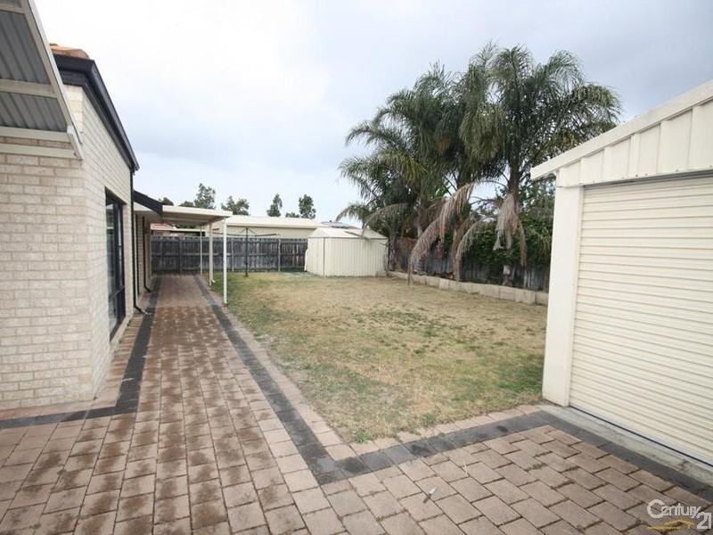 31 Barton Drive, Australind WA 6233