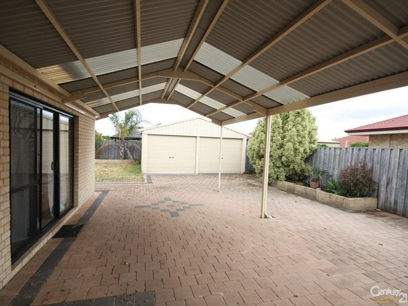 31 Barton Drive, Australind WA 6233