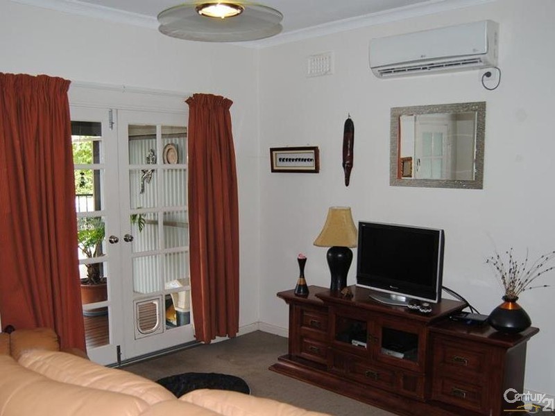 1/15 Lowe St, Carey Park WA 6230