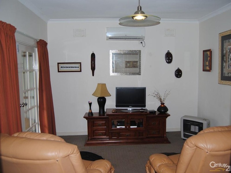 1/15 Lowe St, Carey Park WA 6230