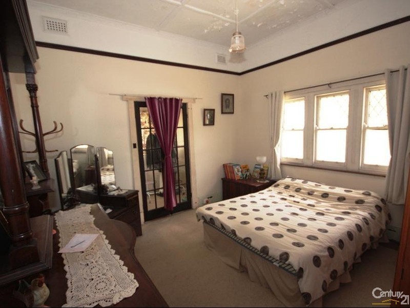 11 Carey Street, Bunbury WA 6230