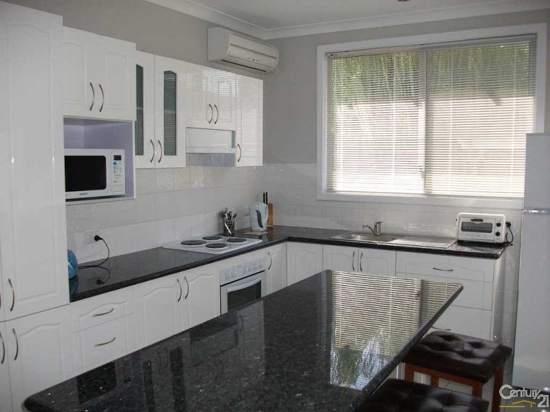 30 Deakin Street, Collie WA 6225