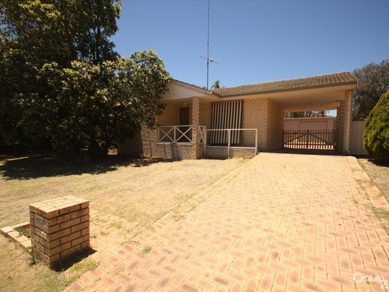 18 Birch Way, Australind WA 6233