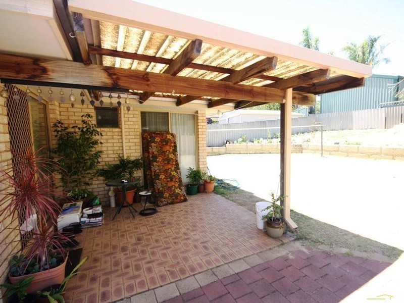 18 Birch Way, Australind WA 6233