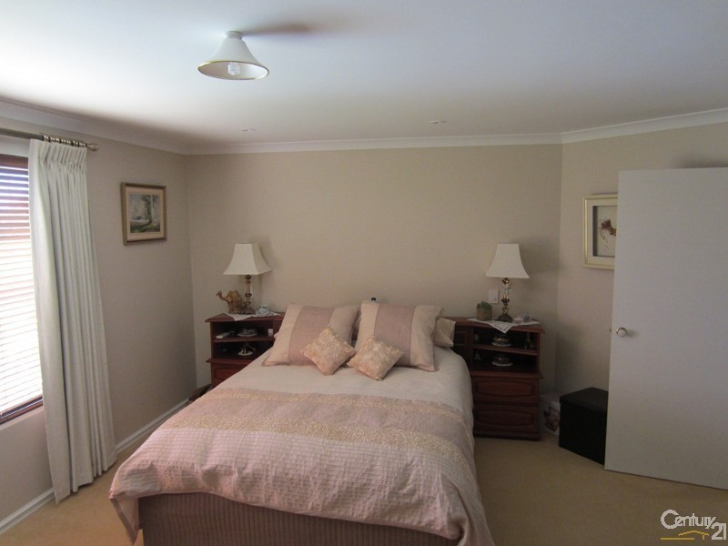 21 Recreation Drive, Eaton WA 6232