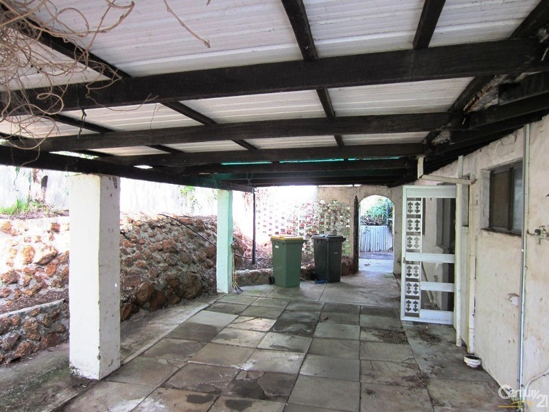 16 Portland Drive, Binningup WA 6233