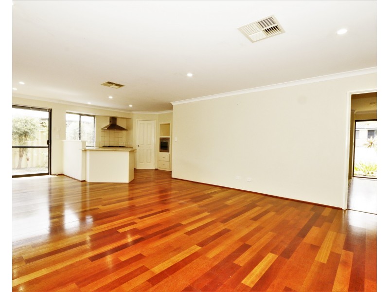 44 Sapphire Road, Dalyellup WA 6230