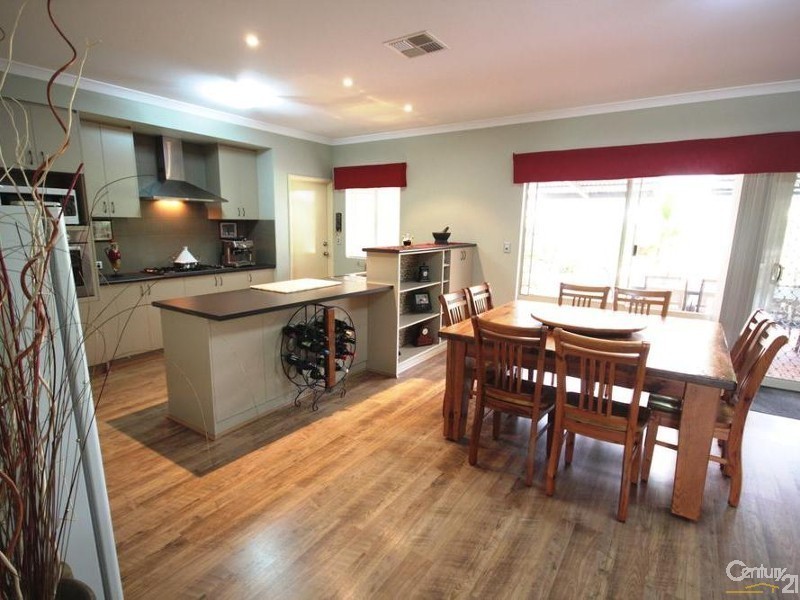 11 Fairhill Road, Australind WA 6233