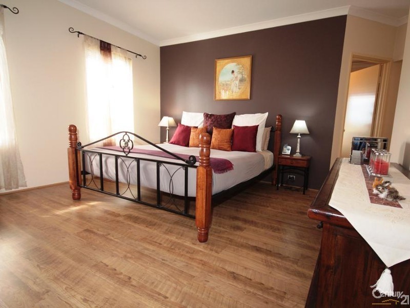 11 Fairhill Road, Australind WA 6233