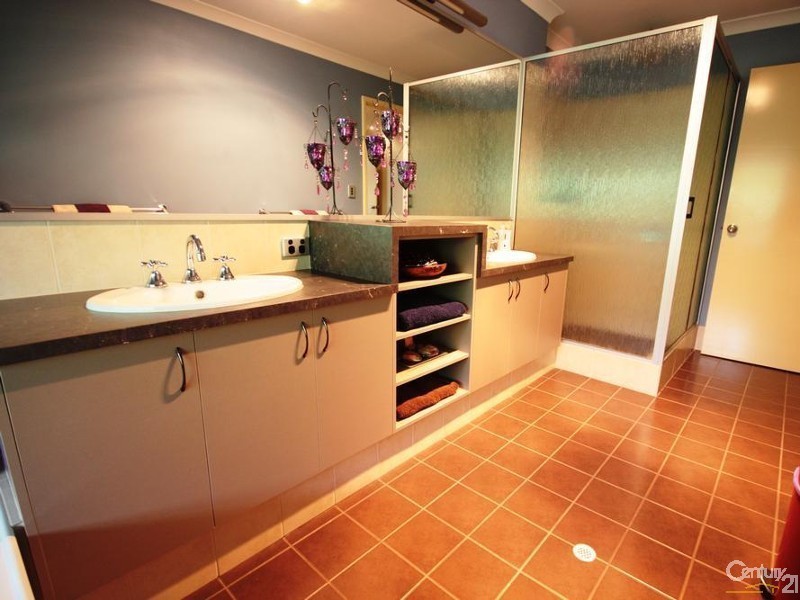 11 Fairhill Road, Australind WA 6233