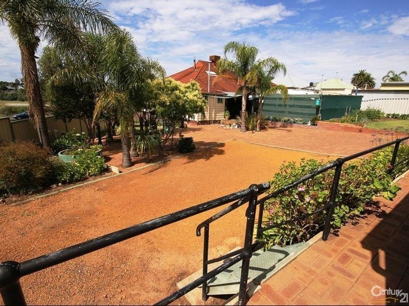 181 Throssell Street, Collie WA 6225