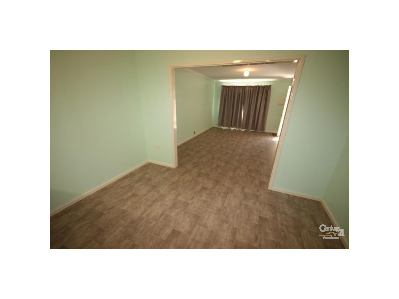 4a Jacaranda Way, Withers WA 6230