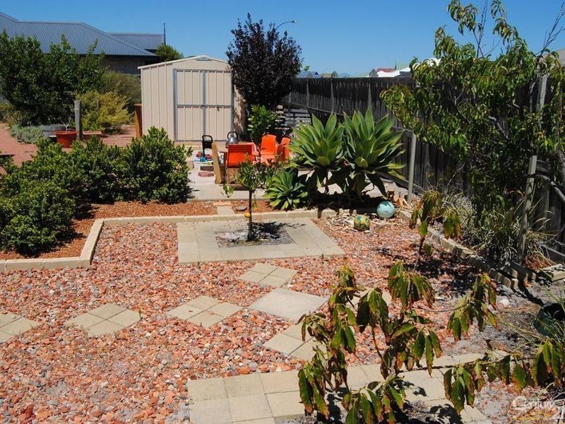 14 Sherwood Rd, Australind WA 6233