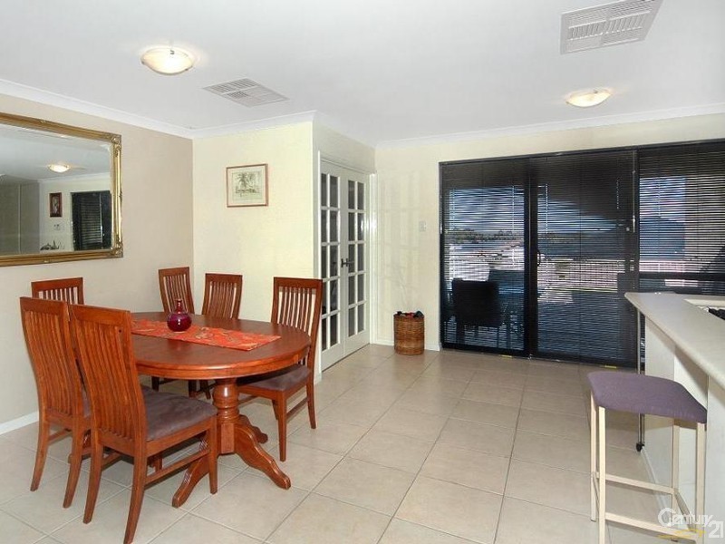 24 Whistler Way, Harvey WA 6220