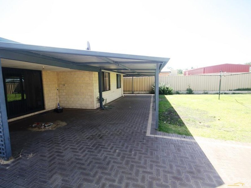 51 Hornibrook Road, Dalyellup WA 6230