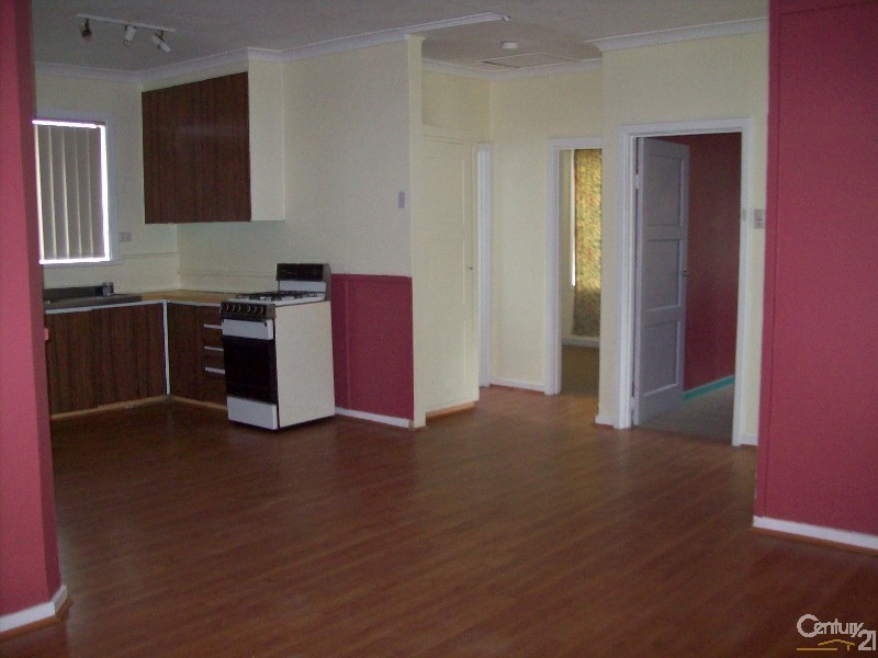 11 Cable Street, Collie WA 6225