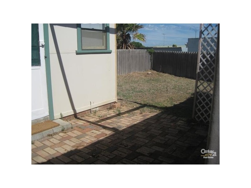 4 Kingia Street, Bunbury WA 6230