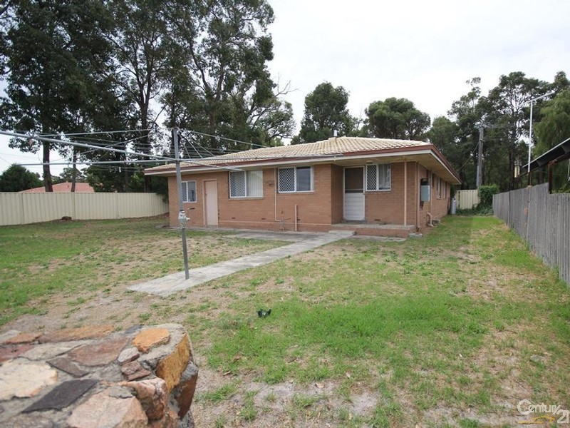 19 Elouera Street, Collie WA 6225