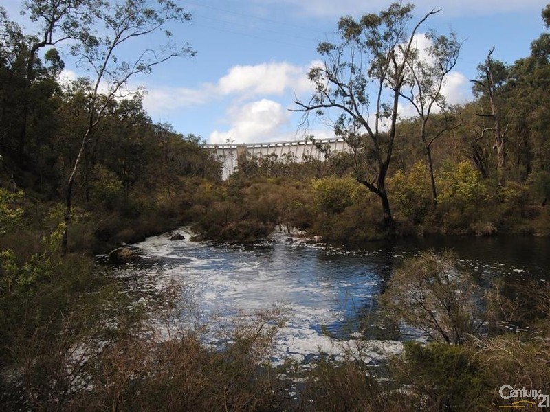 25 Elouera Street, Collie WA 6225