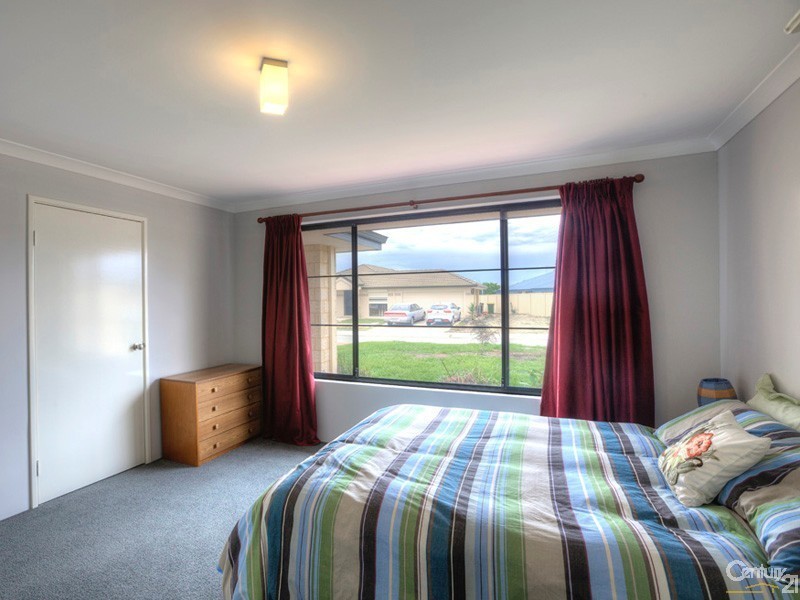 12 Mustang Court, High Wycombe WA 6057