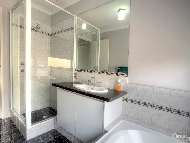 12 Mustang Court, High Wycombe WA 6057