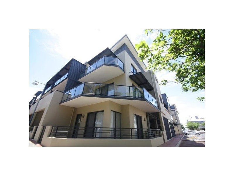 11/18 Bonnefoi Boulevard, Bunbury WA 6230