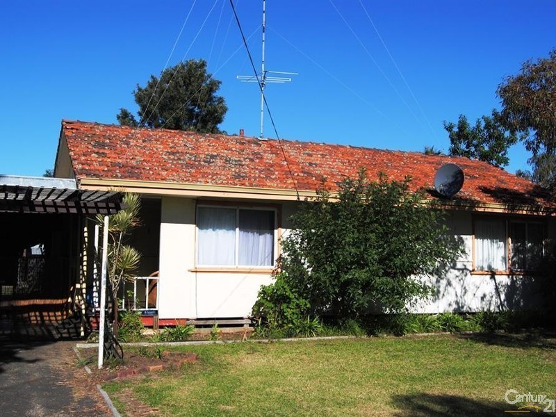 13 Hester Road, Harvey WA 6220