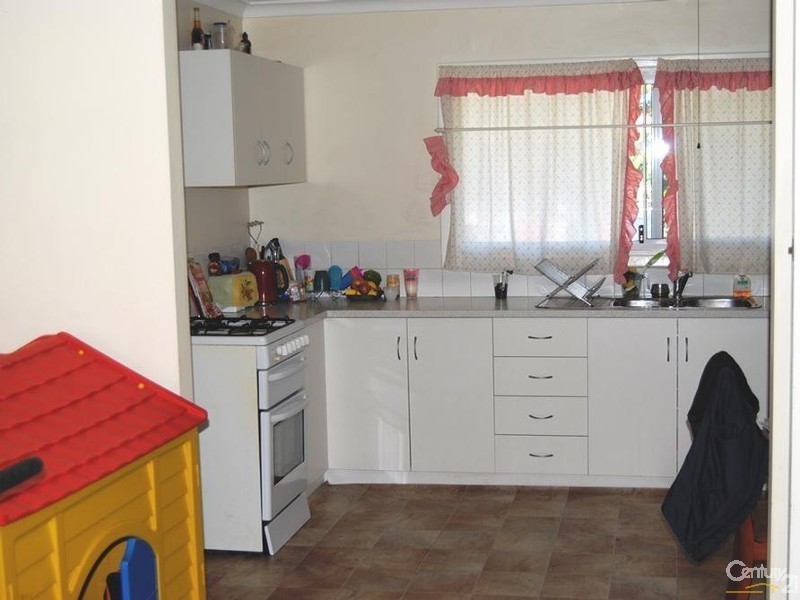 13 Hester Road, Harvey WA 6220