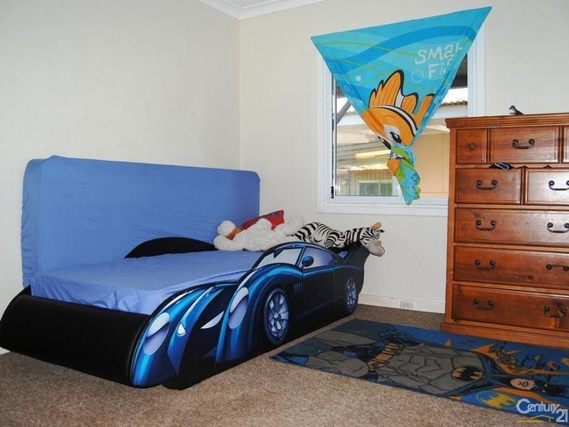 13 Hester Road, Harvey WA 6220