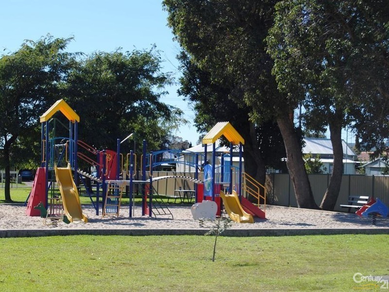 13 Hester Road, Harvey WA 6220