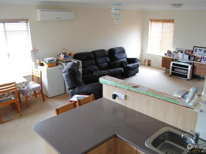 2/44 Hamilton Road, Eaton WA 6232