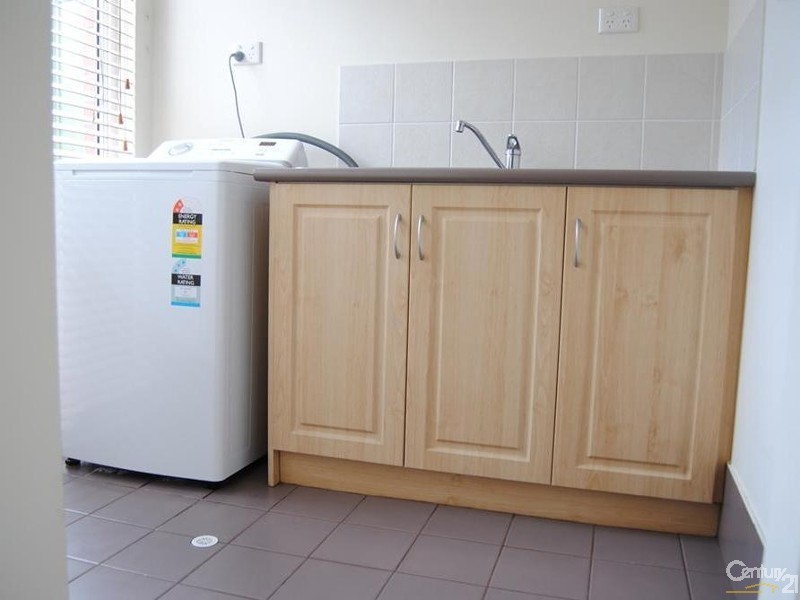 2/44 Hamilton Road, Eaton WA 6232