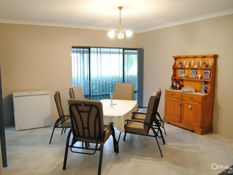 74 Leschenault Parade, Australind WA 6233