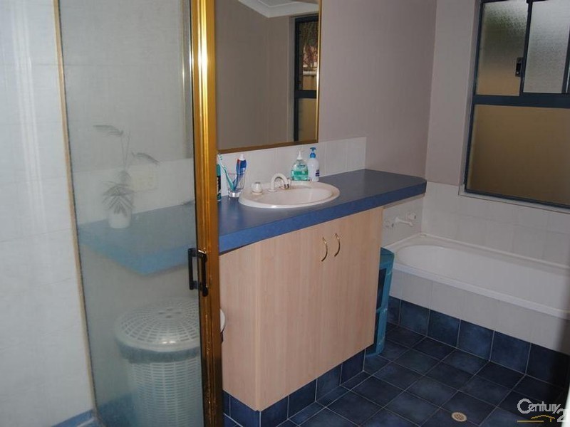 74 Leschenault Parade, Australind WA 6233