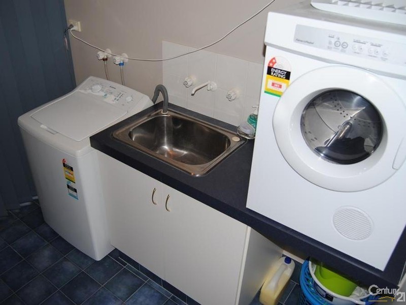 74 Leschenault Parade, Australind WA 6233