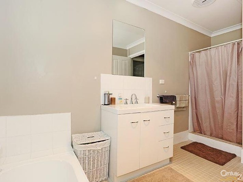 48 Sanford Way, Eaton WA 6232