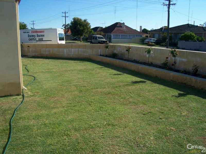 63 King Road, East Bunbury WA 6230