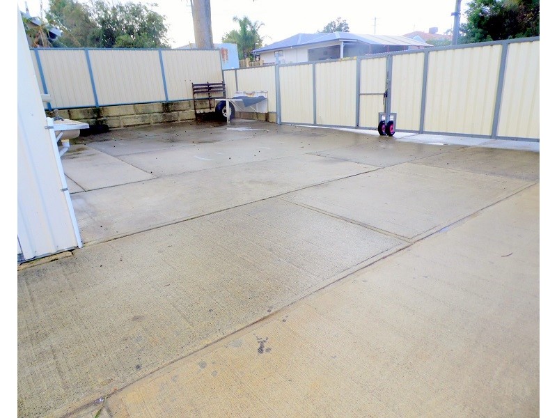 32 Picton Road, East Bunbury WA 6230