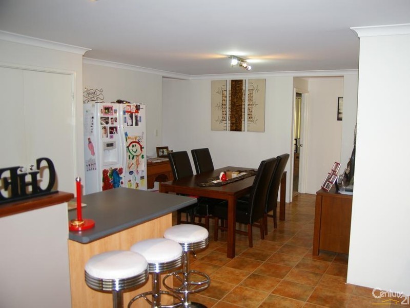 6 Borya Bend, Glen Iris WA 6230