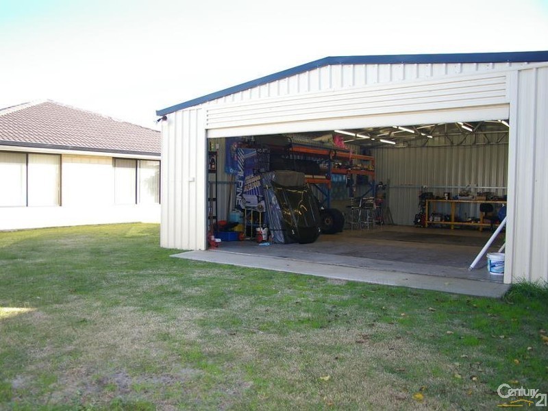 6 Borya Bend, Glen Iris WA 6230