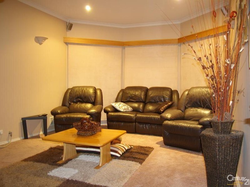 65 Maidment Parade, Dalyellup WA 6230