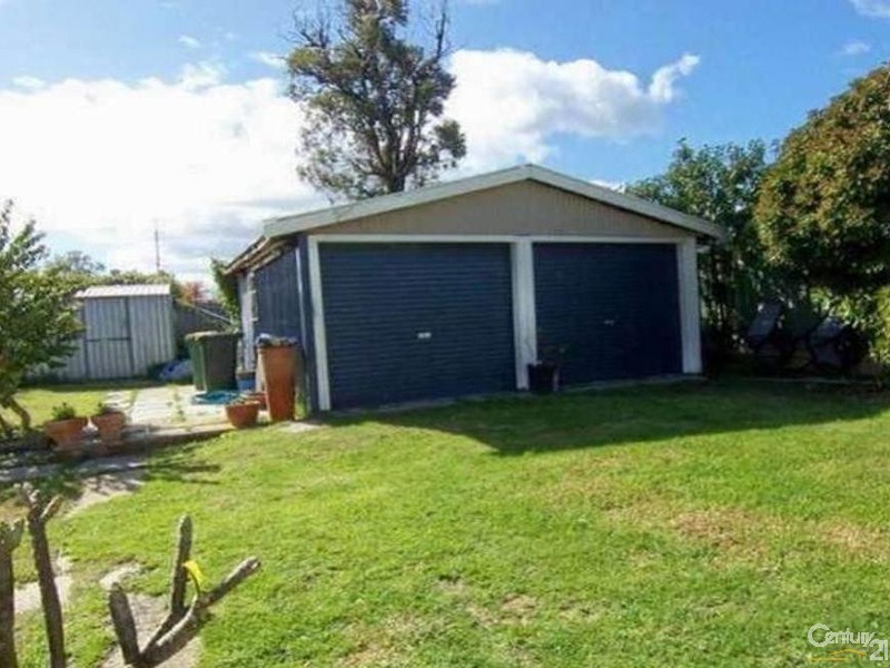 42 Hamilton Road, Eaton WA 6232
