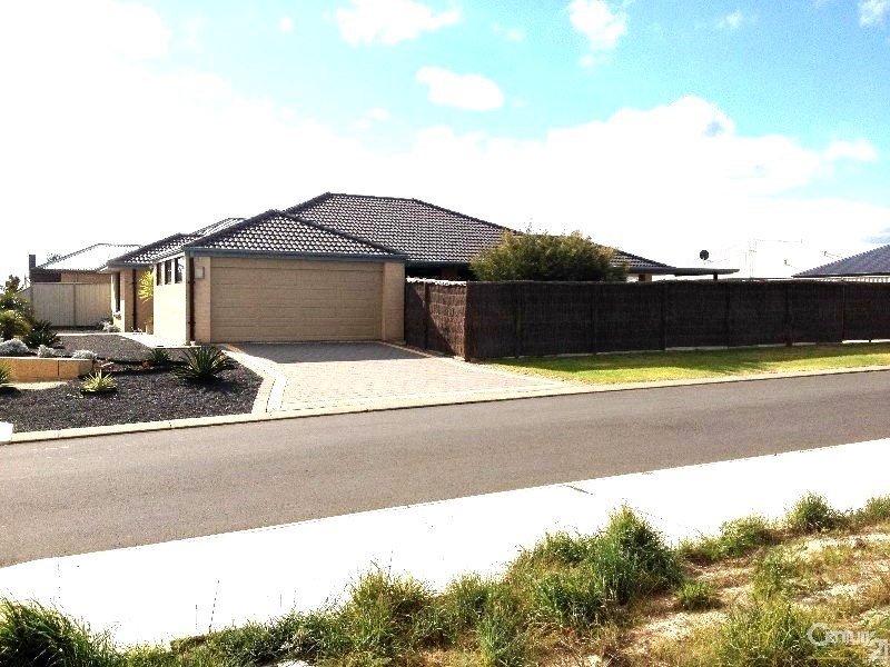 85 The Boulevard, Australind WA 6233