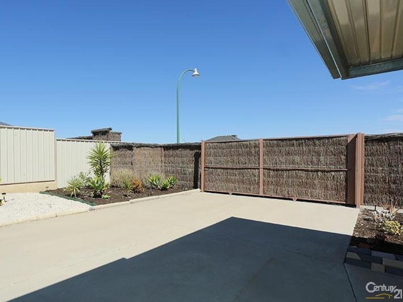 85 The Boulevard, Australind WA 6233