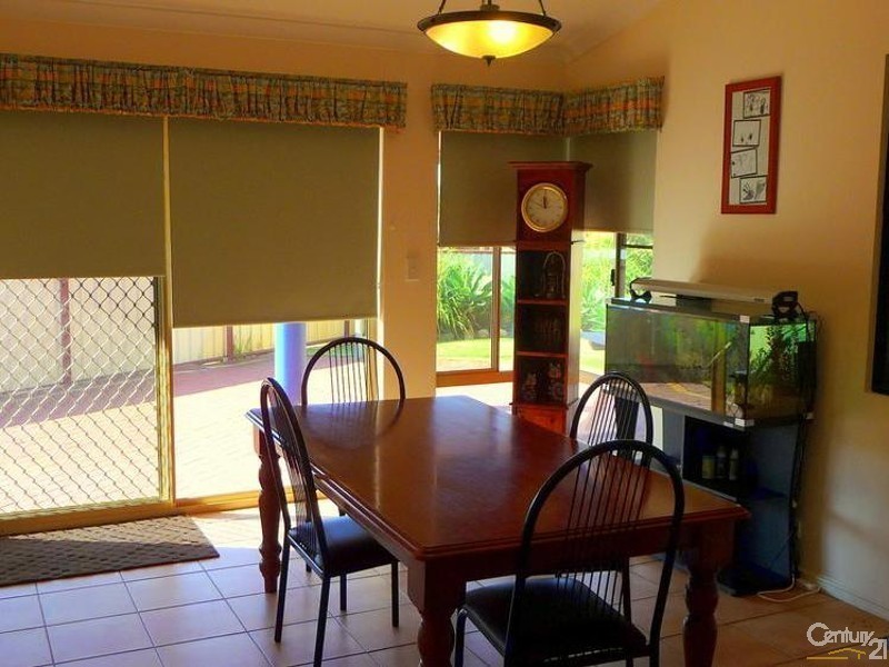 17 Challenger Rise, Australind WA 6233