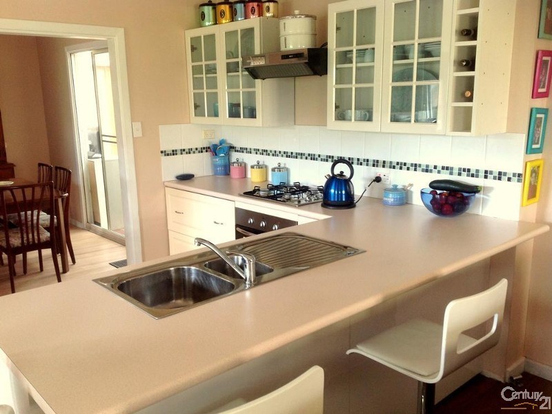 5B Ennis Street, Eaton WA 6232