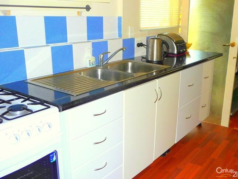 5B Ennis Street, Eaton WA 6232